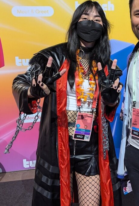 Akuma Nihmune porno perfekte fotos