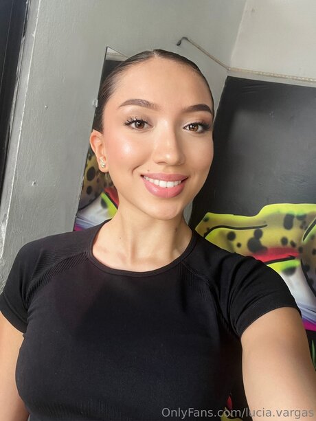 asiatische dp-onlyfans nacktheit erotische bild