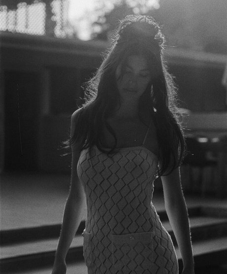 Camila Morrone freie nackten galerie