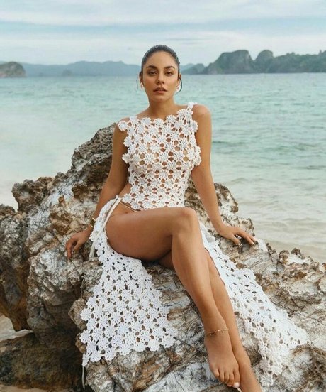 Camila Morrone hd schöne bilder