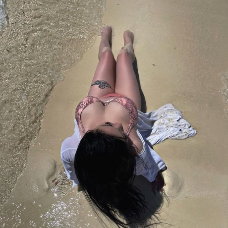 Zhansaya Dakarimova erotische schöne fotos