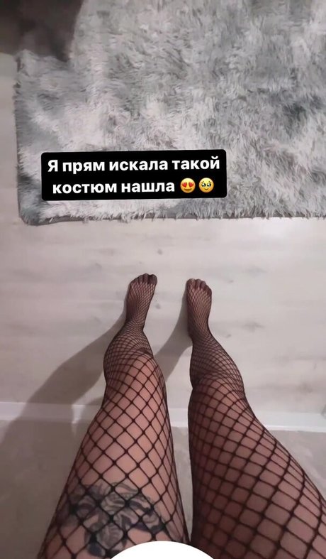 Zhansaya Dakarimova xxx hd galerien