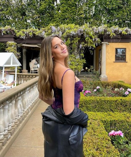 Isa mariduena freie nackt bild