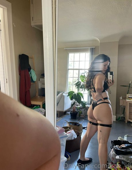 kae yli model schöne bild