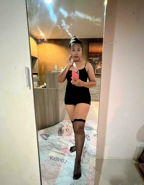 geile asiatische onlyfans nacktheit hübsche bilder