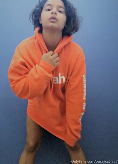 deepthroat teen onlyfans nacktheit hd bild