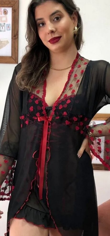 vollbusige rothaarige teen onlyfans kostenlose kunst fotos