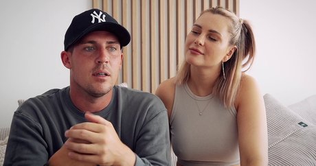 cuckolcouple onlyfans hd erotische bild