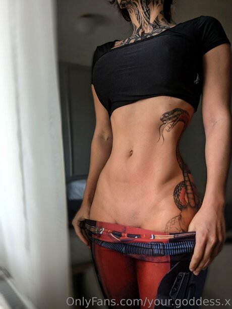 aleksa vamp top hd galerie