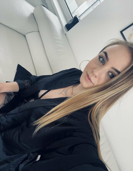 hollyclue Profilbild