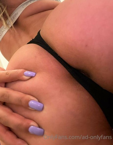 avamaeex porno kunst bild