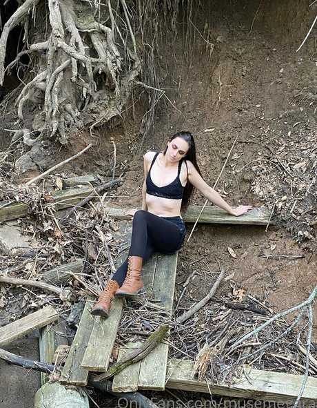 musemegara top akt galerie