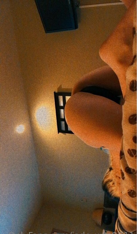 jade wes9811 model perfekte fotos