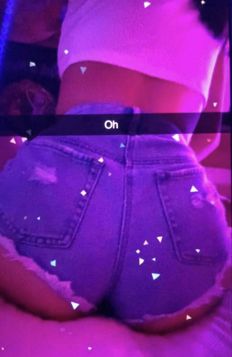 itselessa exklusive sexy foto