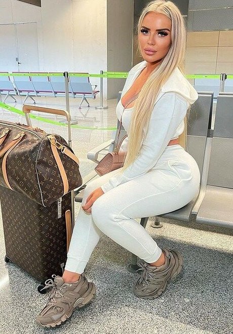 Mega Clarke sexy nacktheit galerie