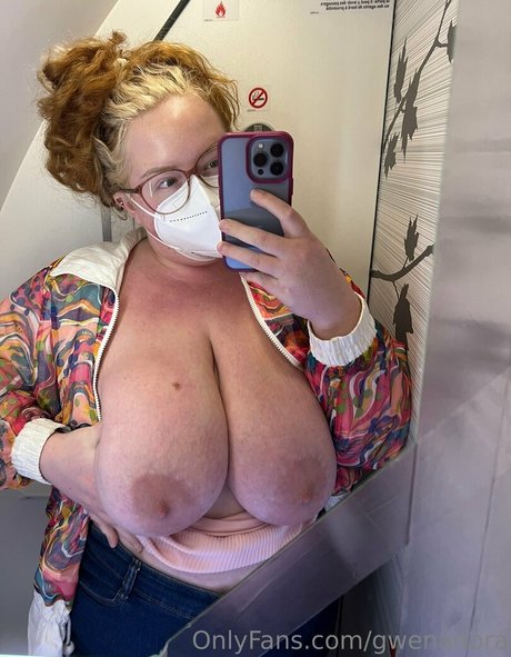 gwenadora model hübsche bilder