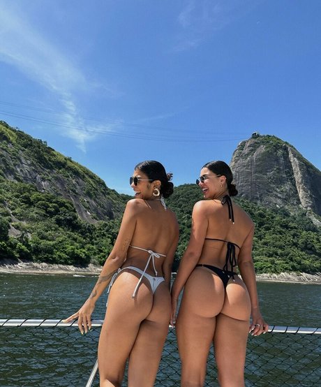 bang onlyfans nackt sexy foto