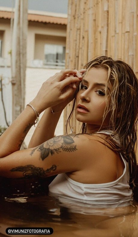 Daniela Stievano perfekte pornographische bild