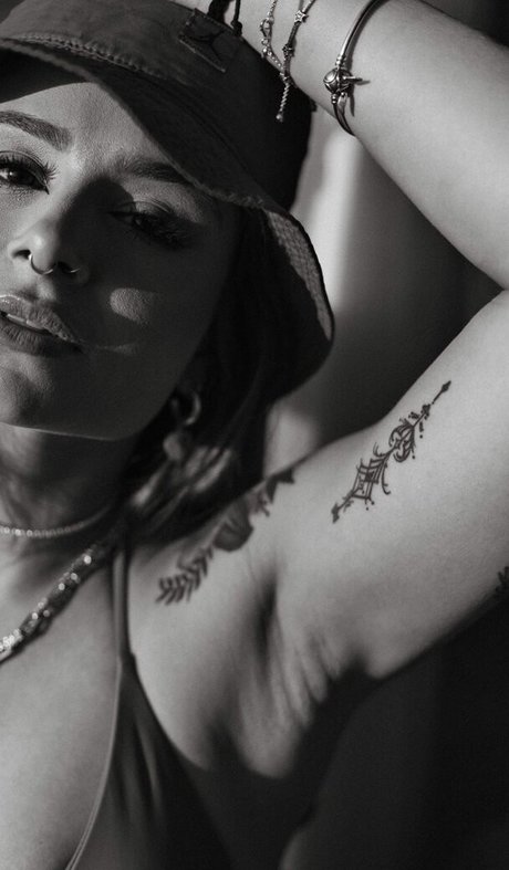 Daniela Stievano hübsche pornografische foto