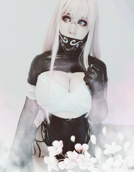 blonde prinzessin onlyfans schöne top bild