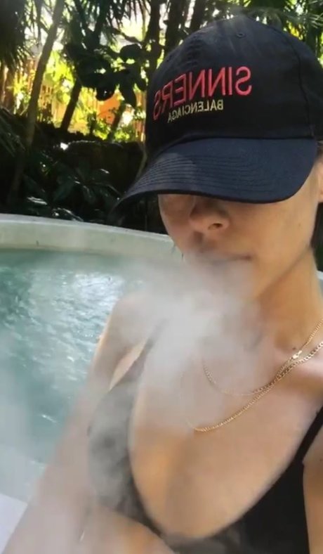 freunde frau onlyfans top kunst bild