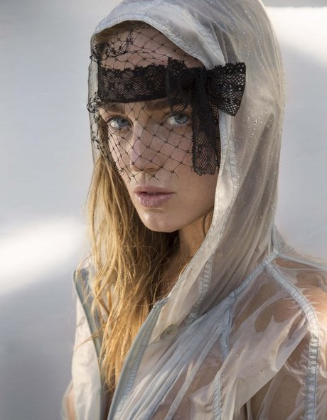 emo-schlampe onlyfans erotische heiße foto