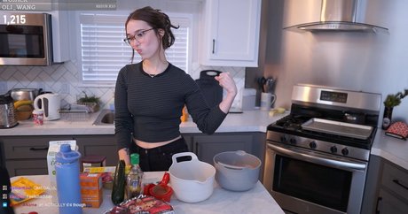 blaue haare nur fans nacktheit kunst galerie