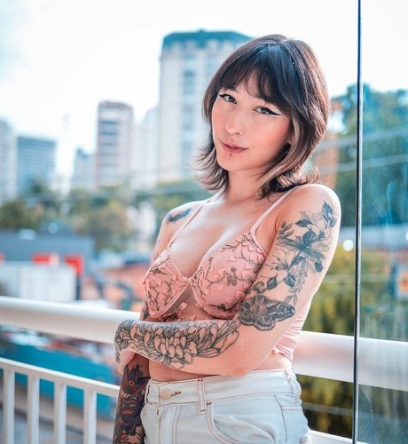 Julia Cristina heiße akt fotos