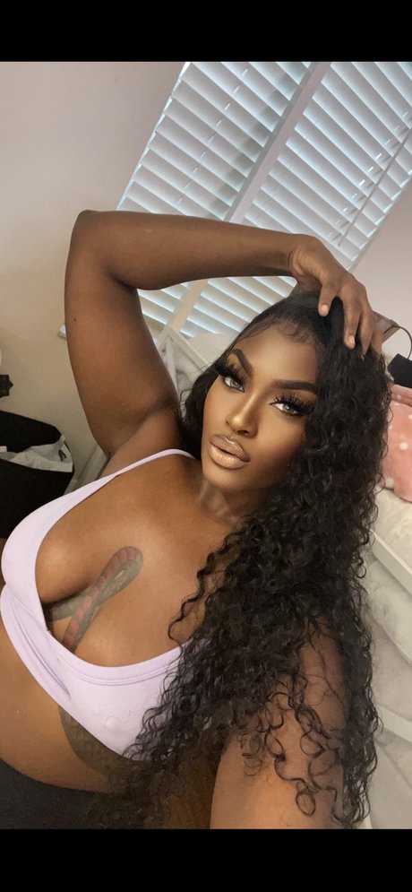 Shay Bae pornostar nacktheit galerie