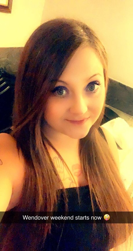 nonne onlyfans exklusive sexy bild