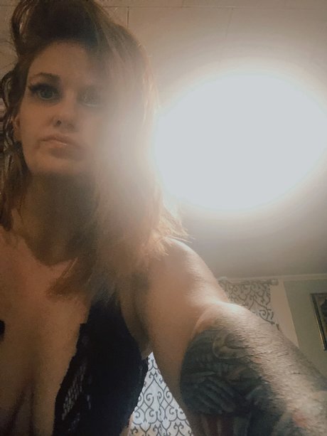 Lite Brite pornostar nackt bild