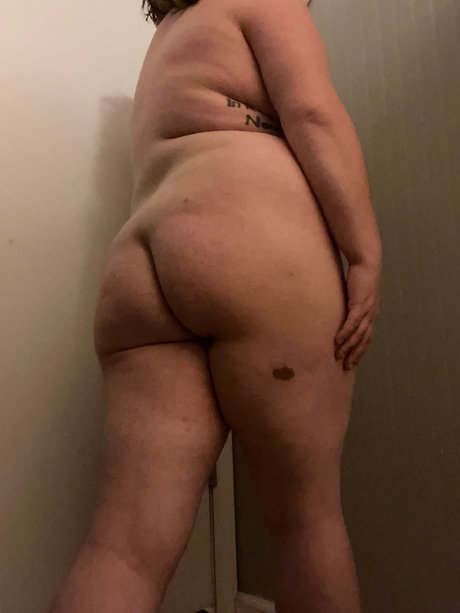 Lilith Round porno xxx bilder