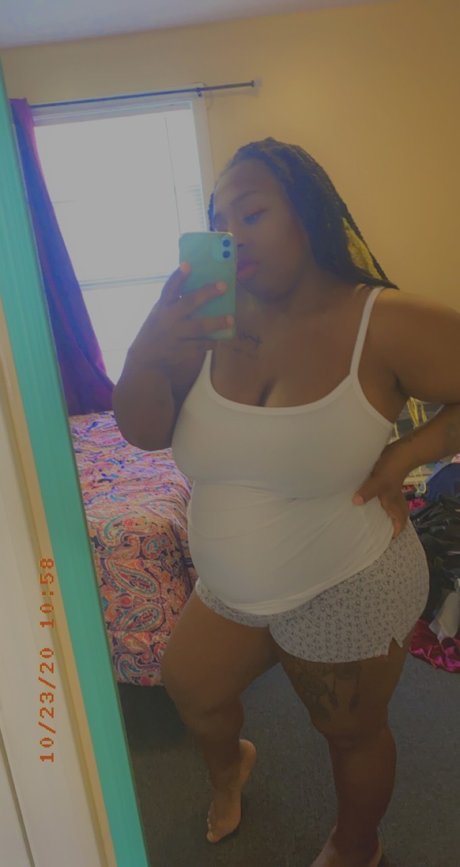 Domonique top sex bild