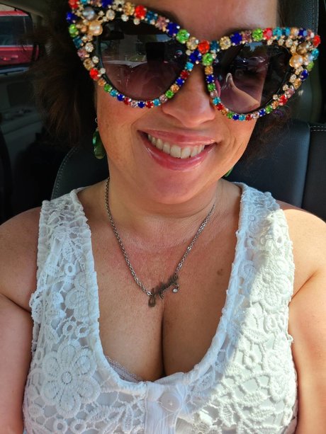 indische milf-onlyfans kunst exklusive galerie