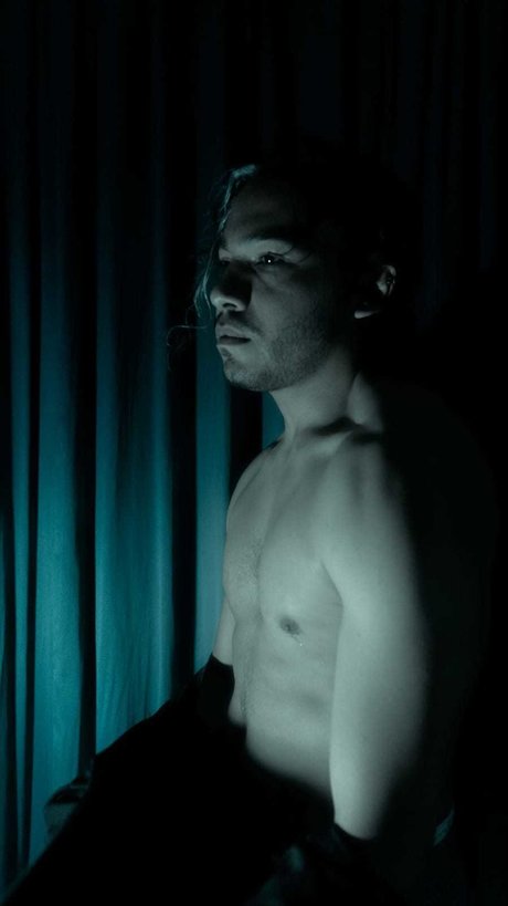 Luis Chavarin kunst hd foto