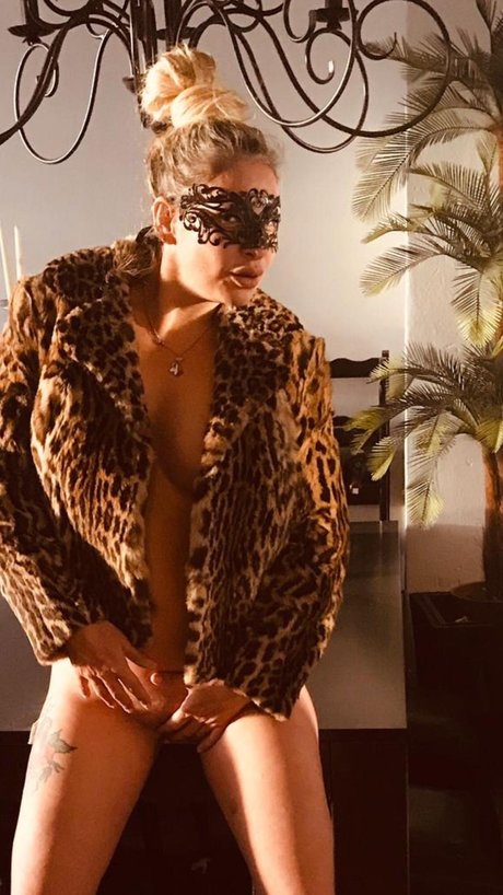 Luci Felina nacktheit akt fotos