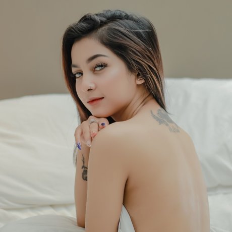 Tiny Dianne_ perfekte erotische foto