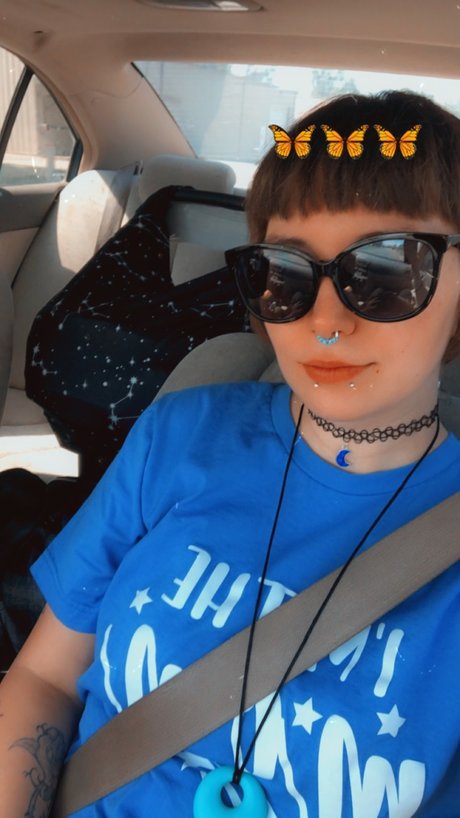 Maxine Crow FREE erotische top bild