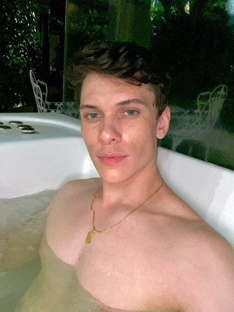 Matheus Abril pornographische pornostar archiv