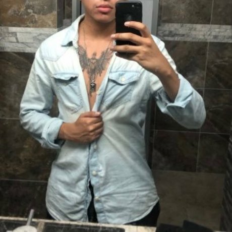 Milo Sjov heiße bilder