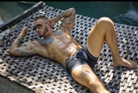 Eros Dixxson exklusive porno archiv