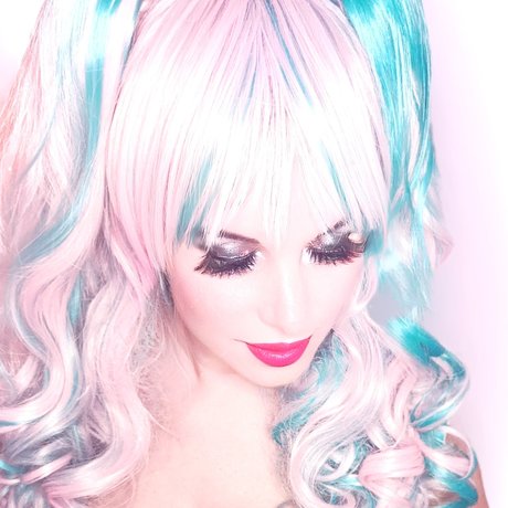 Merida Foxi model erotische foto