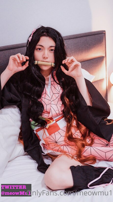 Ai SissyLunar kostenlose exklusive bilder