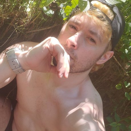 MMAndrew schauspielerin heiße galerie