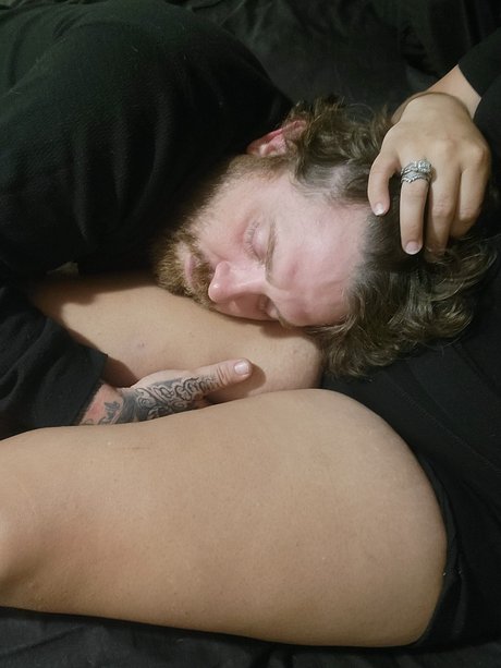 Mrs Lucy Mae perfekte porno bilder