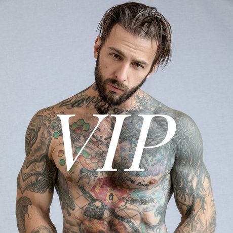 _NICK HAWK VIP porno beste bild