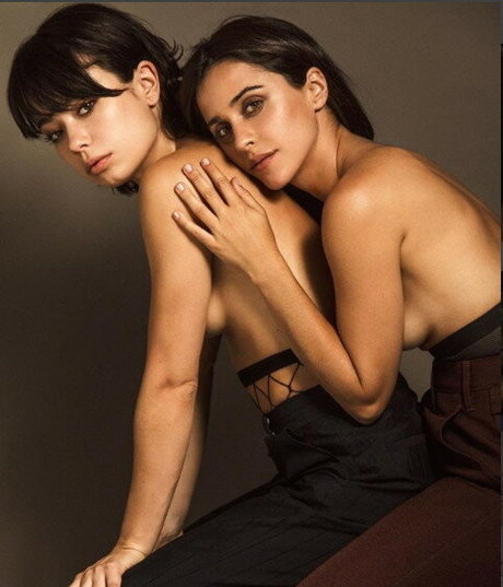 freunde frau onlyfans kunst erwachsene archiv