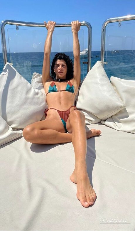 Ariadna Hafez porno perfekte bilder