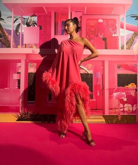 Giorgia Soleri erwachsene schöne galerie