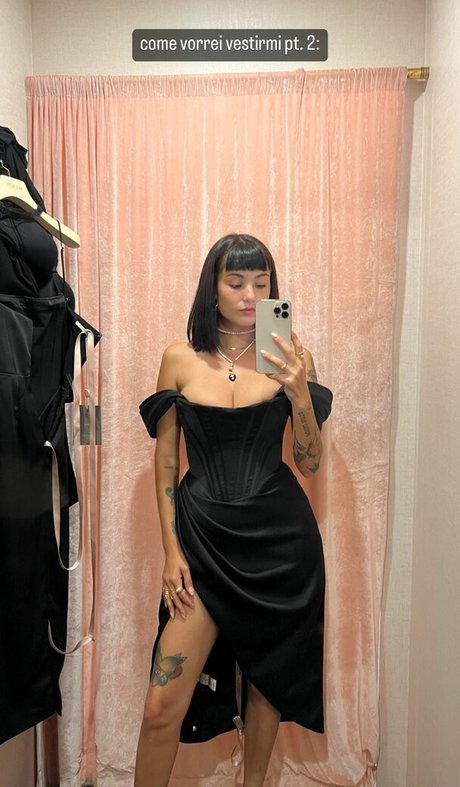 Giorgia Soleri erwachsene perfekte bilder